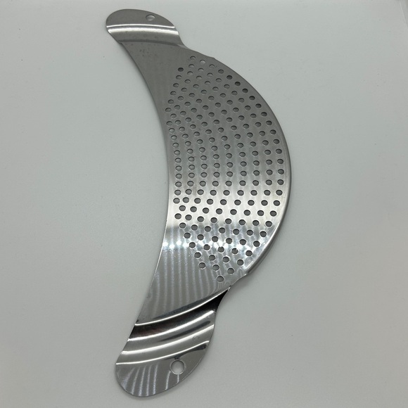 Stainless Steel Pot Strainer - Picture 6 of 9